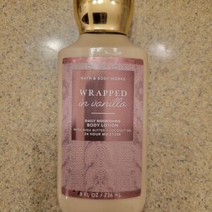 Bath & Body Works Wrapped in Vanilla Body Lotion